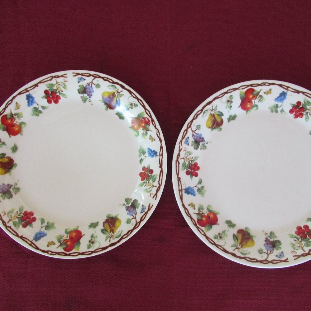 Gibson Fruit & Berries set of 2 dinner plates 9-3/4"  vintage